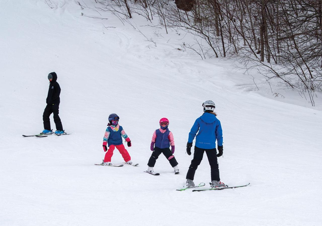 Hockley Valley Resort Orangeville Buitenkant foto