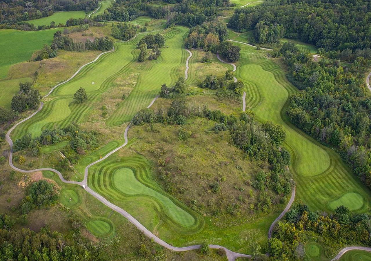 Hockley Valley Resort Orangeville Buitenkant foto