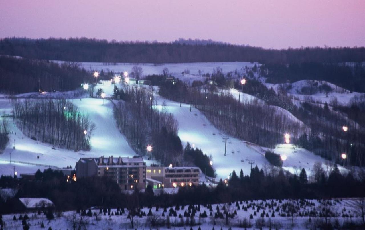 Hockley Valley Resort Orangeville Buitenkant foto